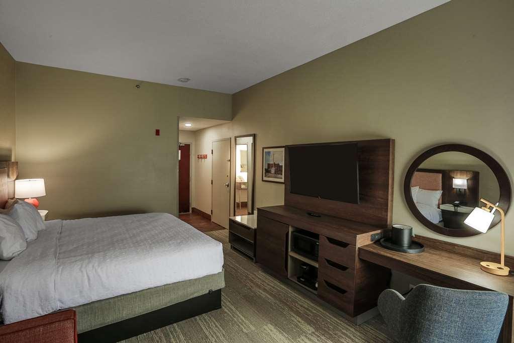 Hampton Inn Springfield Quarto foto
